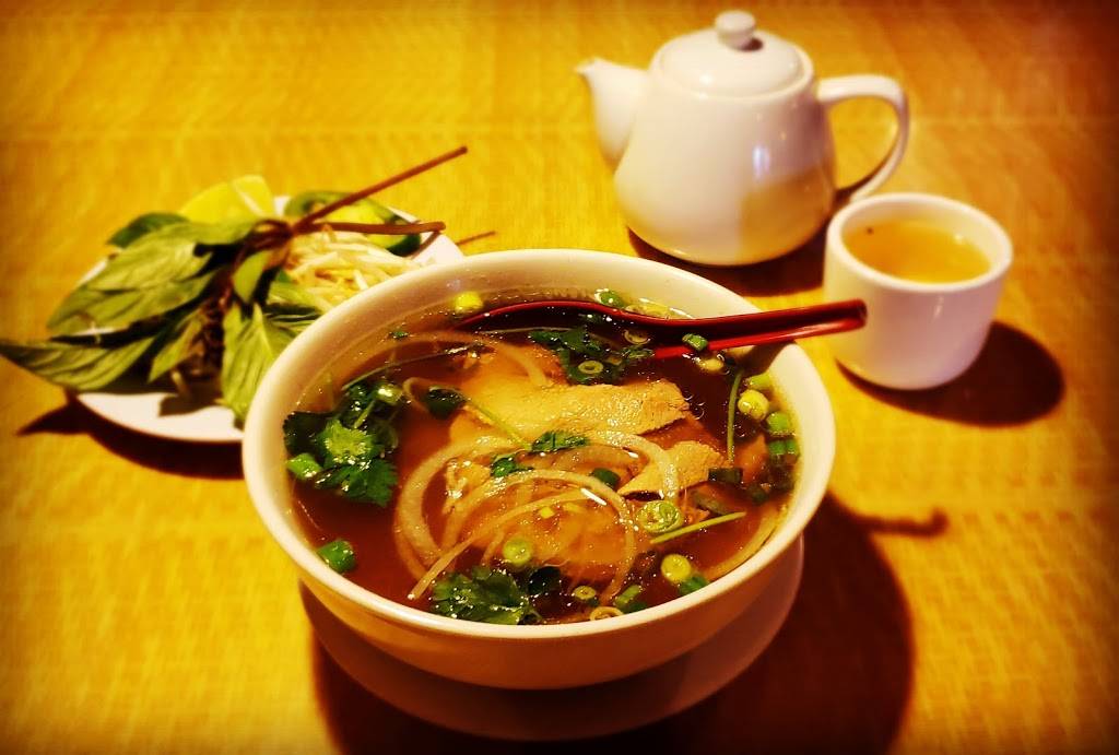 Saigon Star | restaurant | 10450 Friars Rd Suite E, San Diego, CA 92120, USA | 6196402985 OR +1 619-640-2985