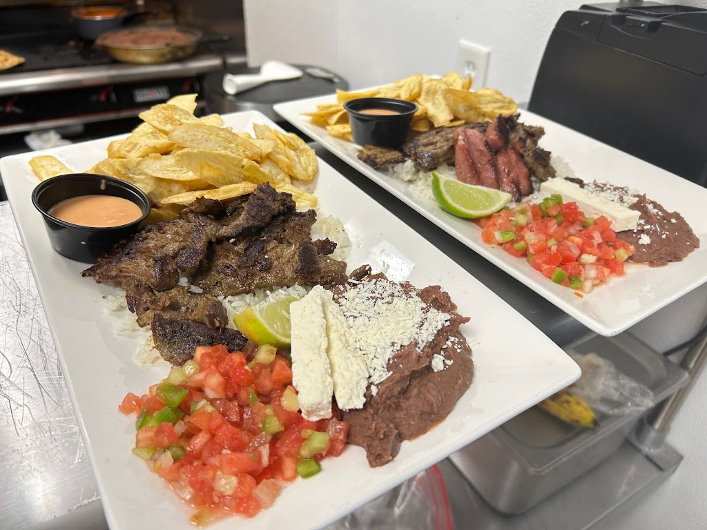 Cinco Estrellas Restaurant | restaurant | 6770 Antoine Dr, Houston, TX 77091, USA | 7133802147 OR +1 713-380-2147