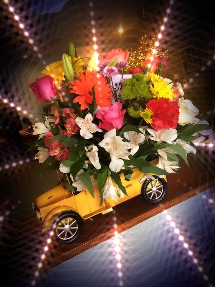 A Country Home Floral | meal takeaway | 14 N F St, Lakeview, OR 97630, USA | 5414172030 OR +1 541-417-2030