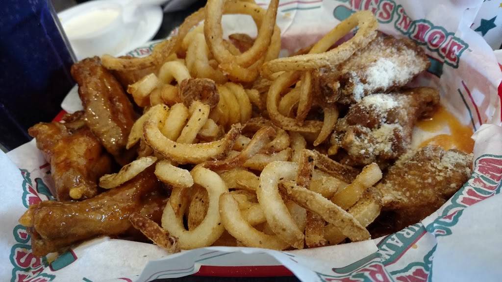 Wings N More® Restaurant and Bar | restaurant | 3230 Texas Avenue South, College Station, TX 77845, USA | 9796948966 OR +1 979-694-8966