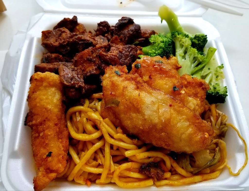 Caribbean Queen | restaurant | 300 Borough Dr FC-09, Scarborough, ON M1P 4P5, Canada | 4162905588 OR +1 416-290-5588