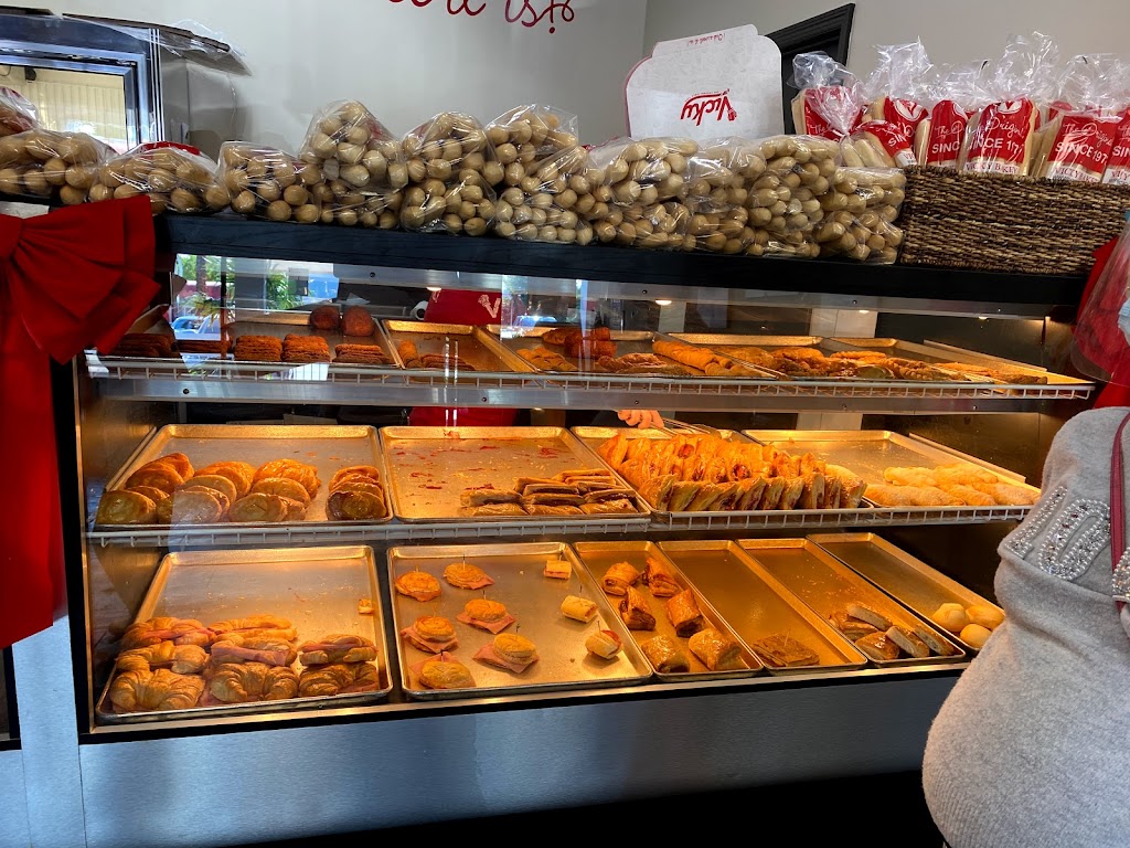 Vicky Bakery | bakery | 3765 W Flagler St, Miami, FL 33134, USA | 3052003675 OR +1 305-200-3675