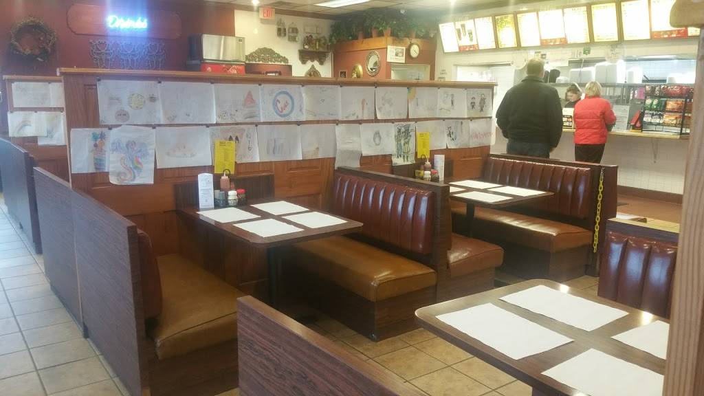 La Gondola Spaghetti & Pizza House | meal takeaway | 1501 E Vernon Ave, Bloomington, IL 61701, USA | 3096646363 OR +1 309-664-6363