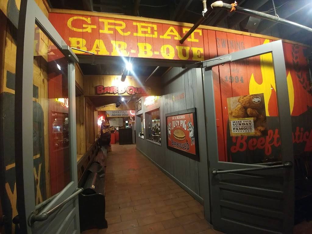 Famous Daves Bar-B-Que | restaurant | 7825 Vinewood Ln, Maple Grove, MN 55369, USA | 7634164600 OR +1 763-416-4600