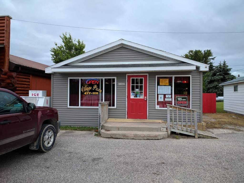 Village Pizza | restaurant | W11627 US-2, Naubinway, MI 49762, USA | 9064771111 OR +1 906-477-1111