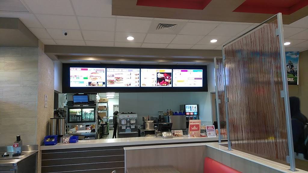 Burger King | restaurant | 7860 W McNab Rd, Tamarac, FL 33321, USA | 8663942493 OR +1 866-394-2493