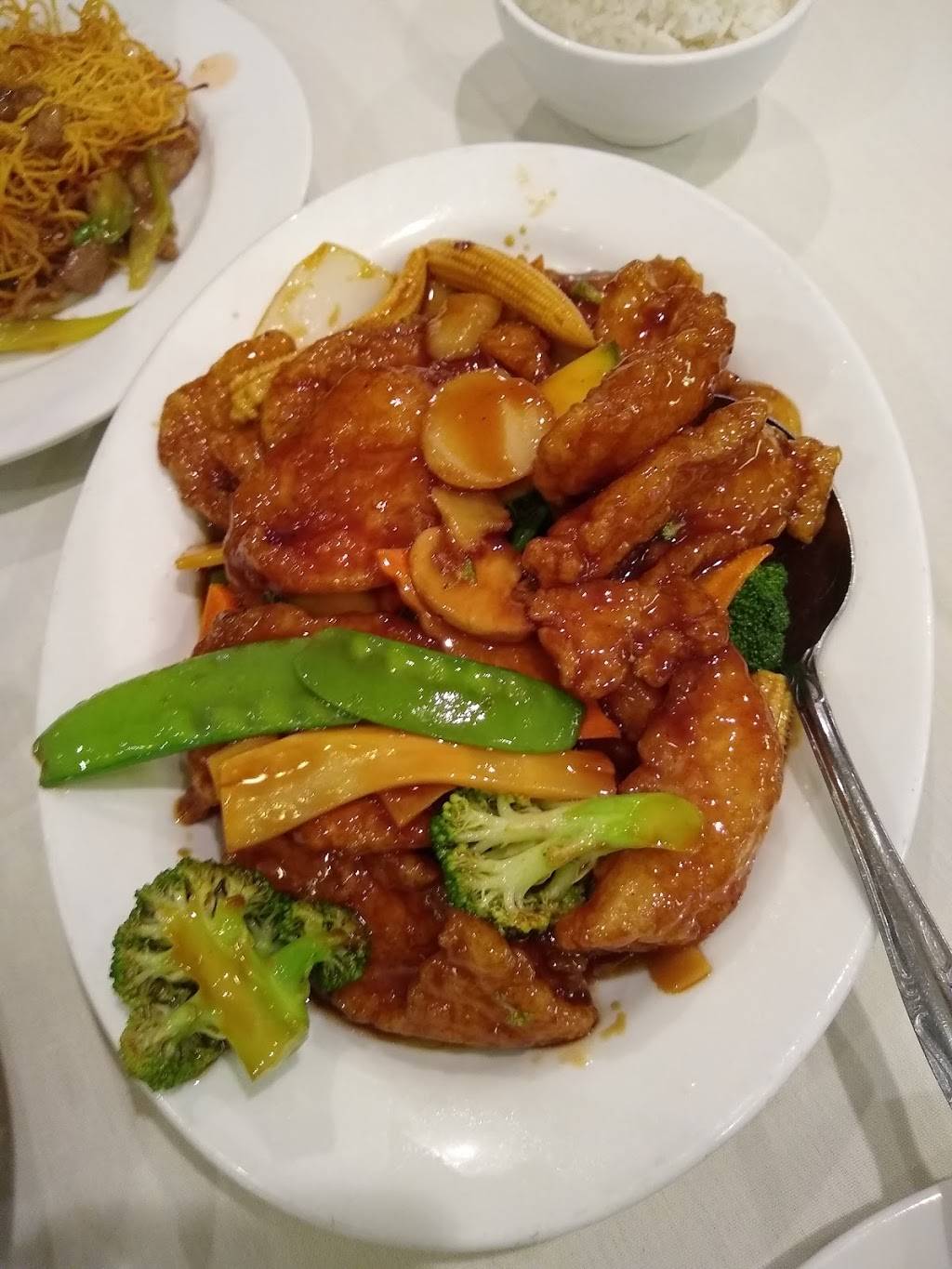 J J Chans Garden | restaurant | 7521 31st Ave, East Elmhurst, NY 11370, USA | 7188986686 OR +1 718-898-6686