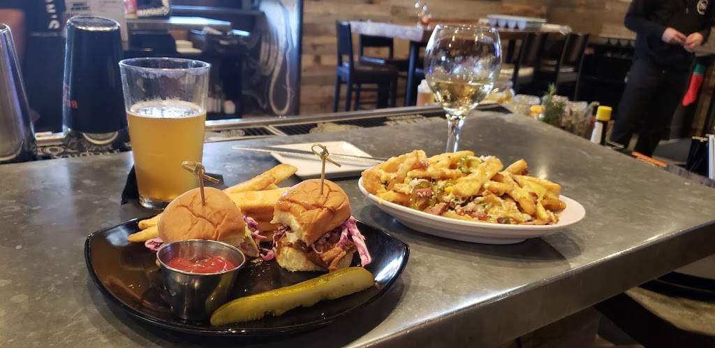 H.H. Cottons | restaurant | 201 Avenida Del Mar, San Clemente, CA 92672, USA | 9499406785 OR +1 949-940-6785