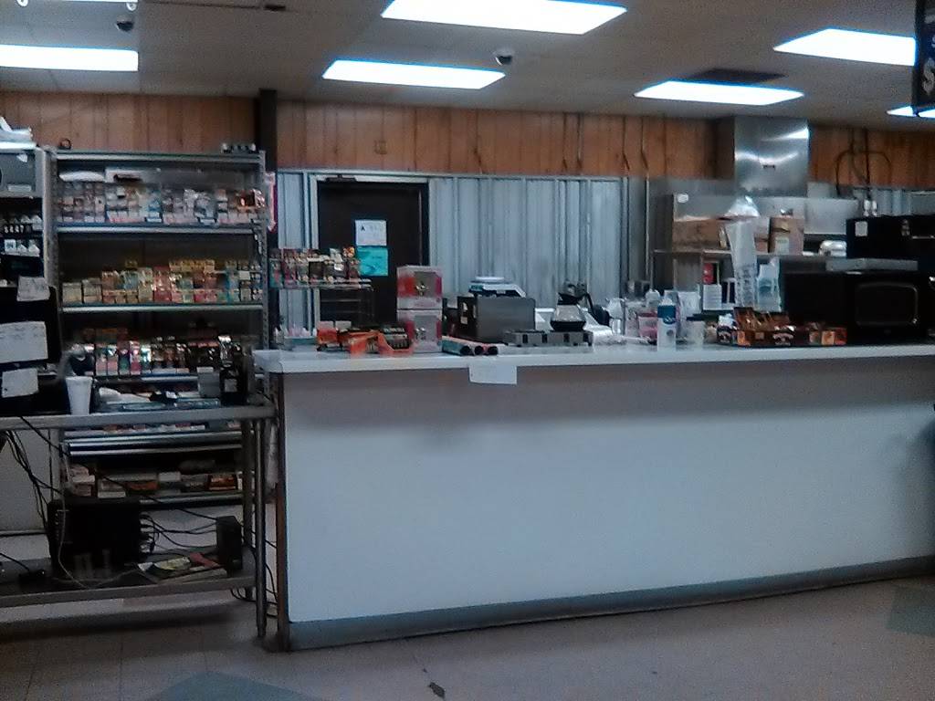 Traders Station Flea Market | restaurant | 8750 NC-41, Lumberton, NC 28358, USA | 9106180004 OR +1 910-618-0004