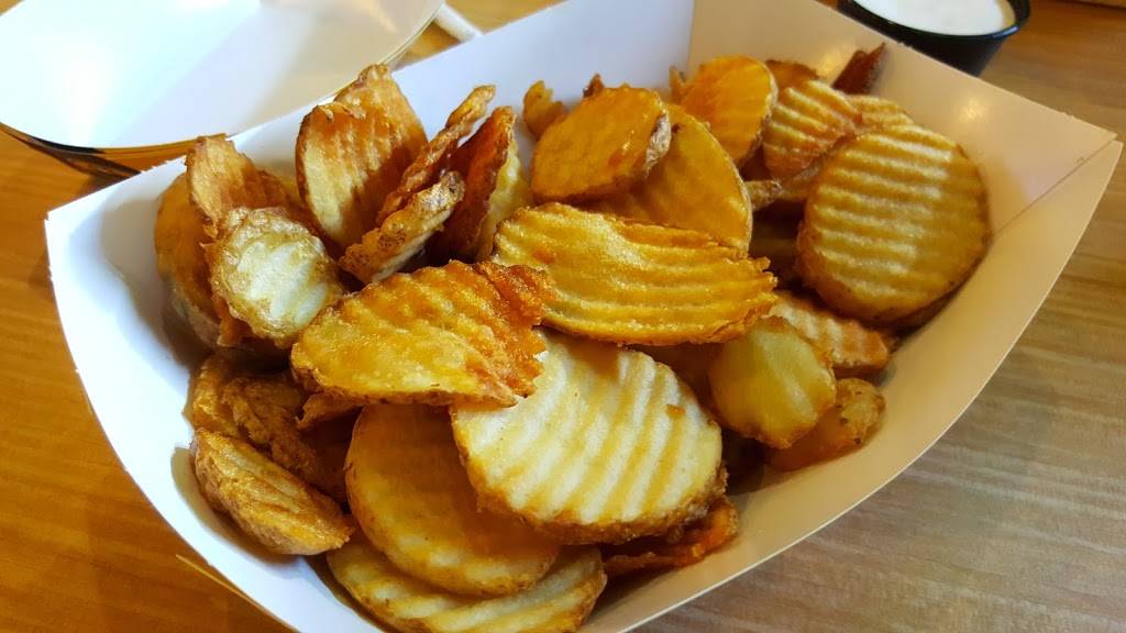 Buffalo Wild Wings | restaurant | 422 Cox Rd, Gastonia, NC 28056, USA | 7043494060 OR +1 704-349-4060