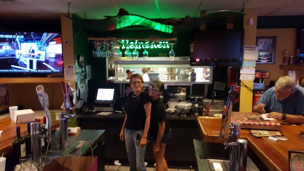 Floridinos Italian Kitchen | restaurant | 1919 8th St NW, Winter Haven, FL 33881, USA | 8632930077 OR +1 863-293-0077