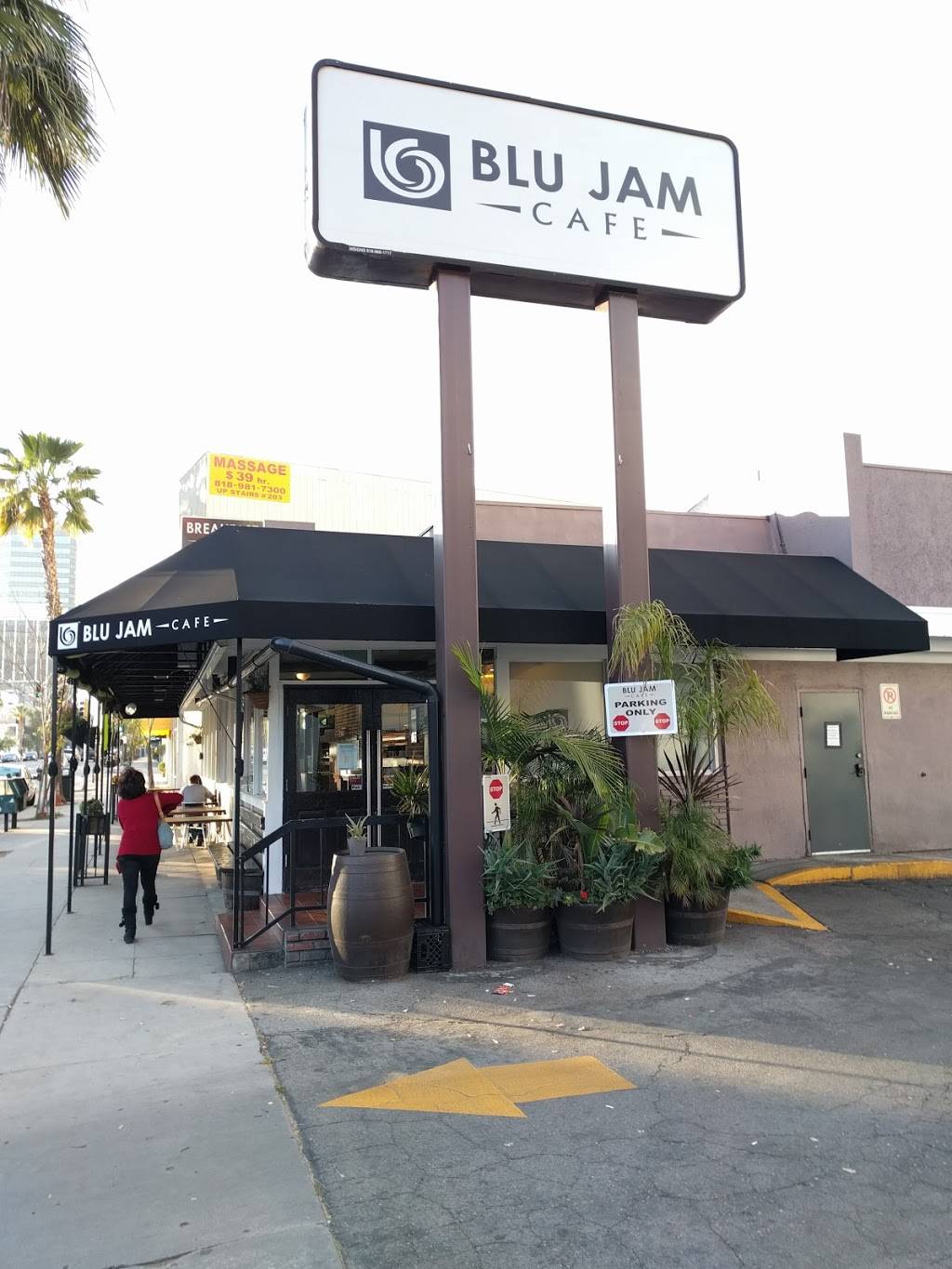 Blu Jam Cafe | cafe | 15045 Ventura Blvd, Sherman Oaks, CA 91403, USA | 8189061955 OR +1 818-906-1955