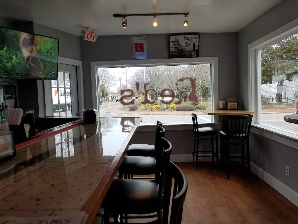 Reds NY Pizza & Bar | restaurant | 703 Main St, Harwich, MA 02645, USA | 5084327298 OR +1 508-432-7298