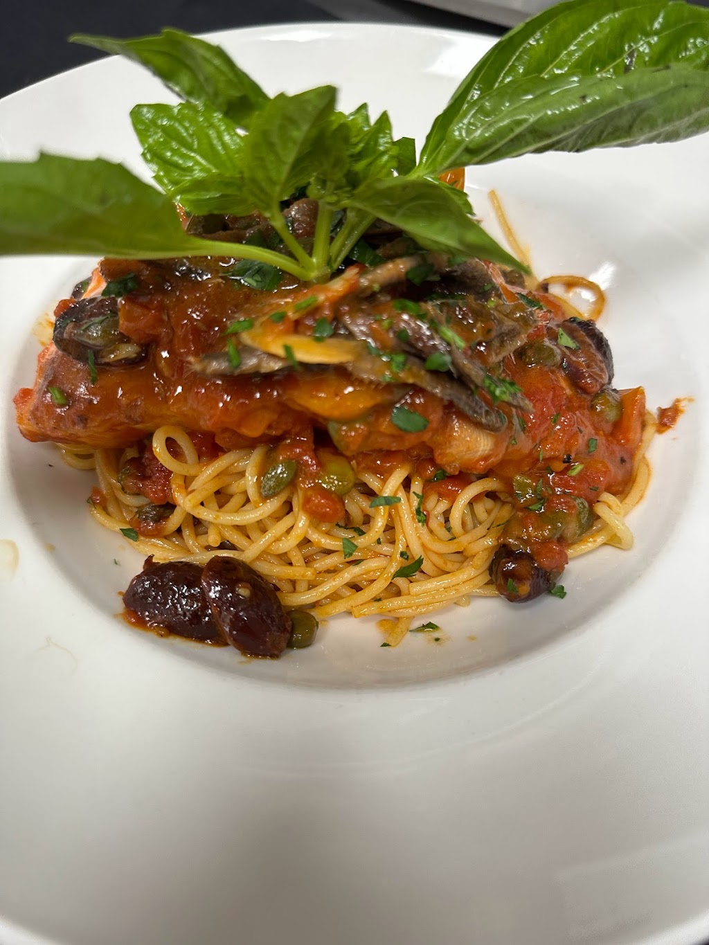 Galliano Italian Restaurant- Waugh Chapel | restaurant | 2630 Chapel Lake Dr, Gambrills, MD 21054, USA | 4107215522 OR +1 410-721-5522