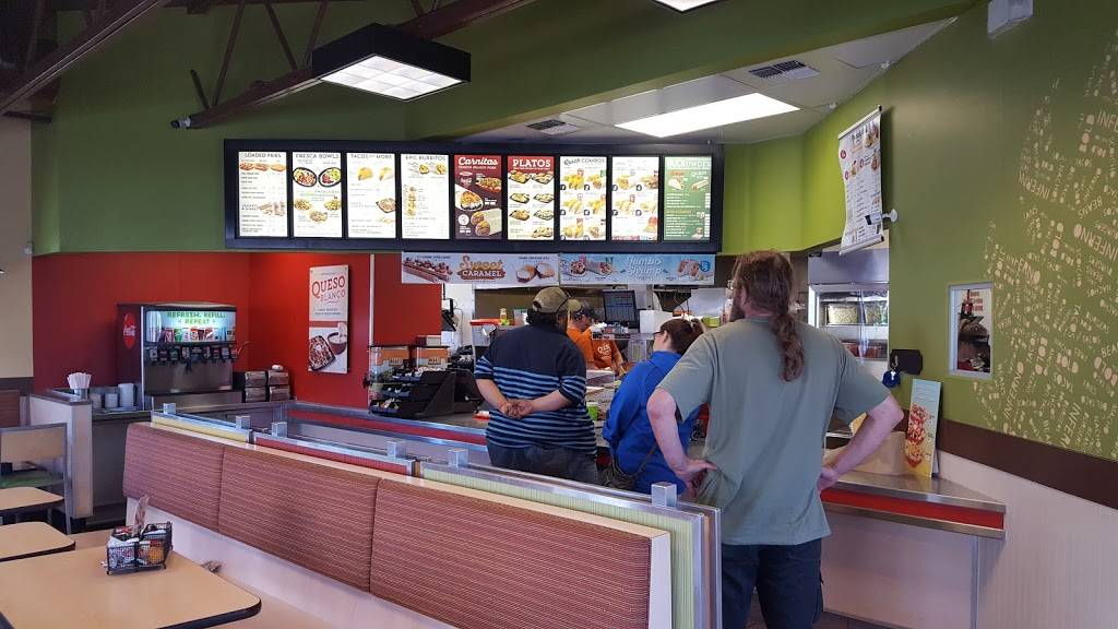 Del Taco | meal takeaway | 2602 Hilltop Dr, Redding, CA 96002, USA | 5302240888 OR +1 530-224-0888