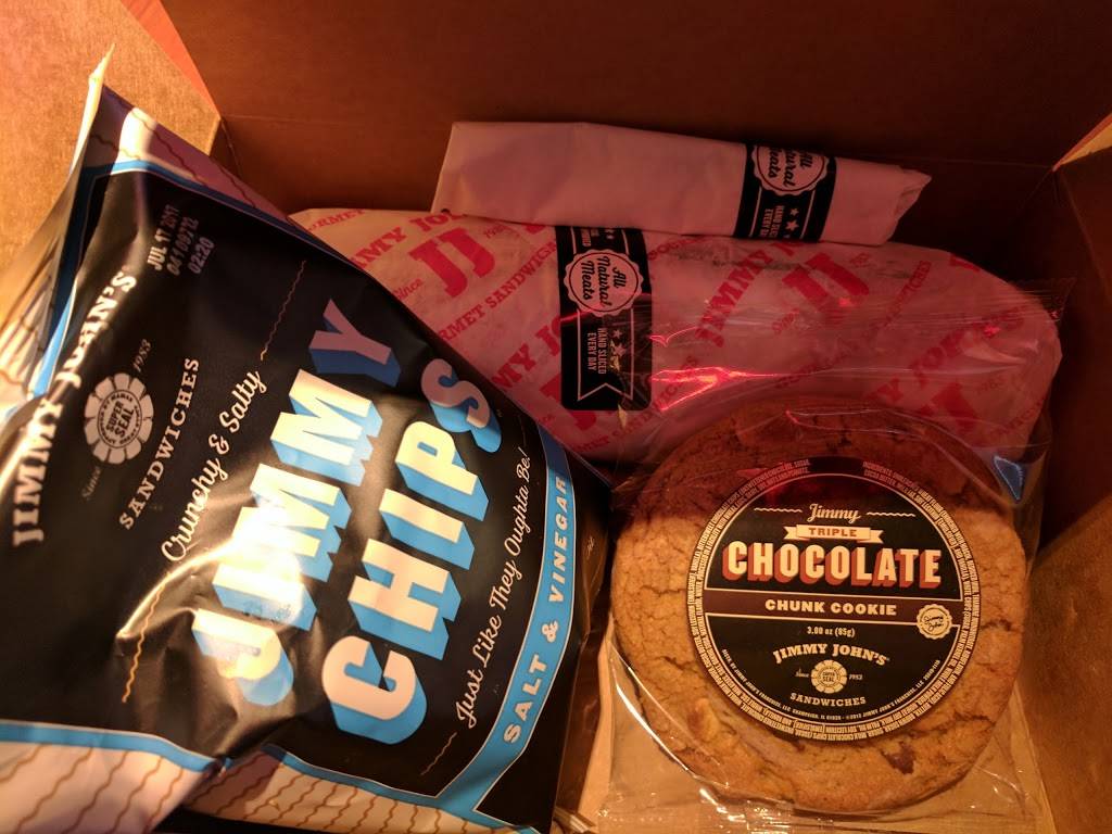 Jimmy Johns | meal delivery | 2345 E Fowler Ave, Fowler Plaza South, Tampa, FL 33612, USA | 8139754100 OR +1 813-975-4100