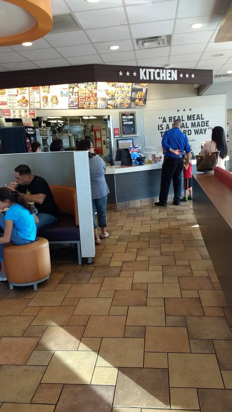 Taco Bell | restaurant | 1130 W Osceola Pkwy, Kissimmee, FL 34741, USA | 4078464228 OR +1 407-846-4228