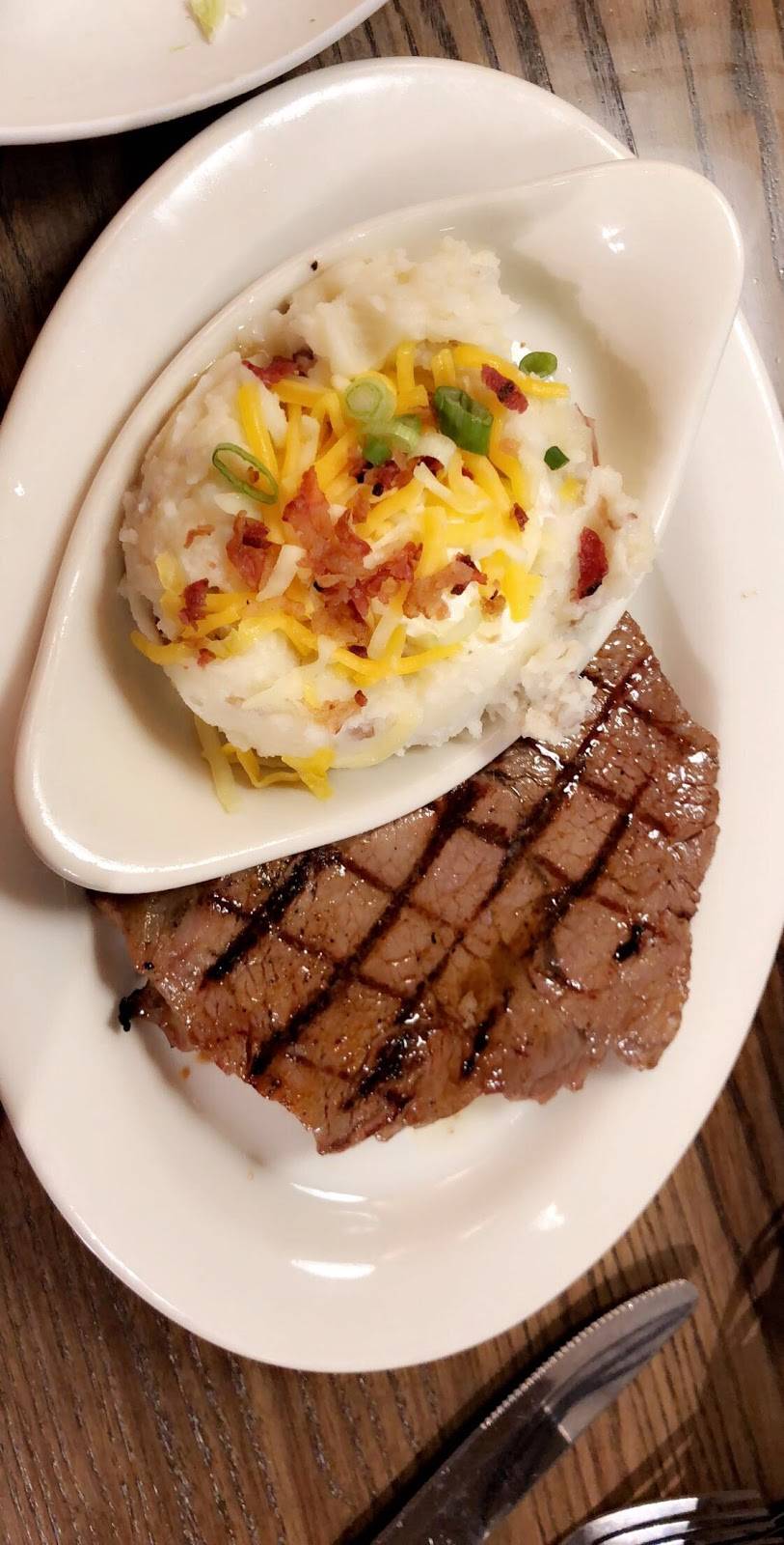 Coltons | Steak House & Grill | restaurant | 565 W Shawnee St, Muskogee, OK 74401, USA | 9189105244 OR +1 918-910-5244