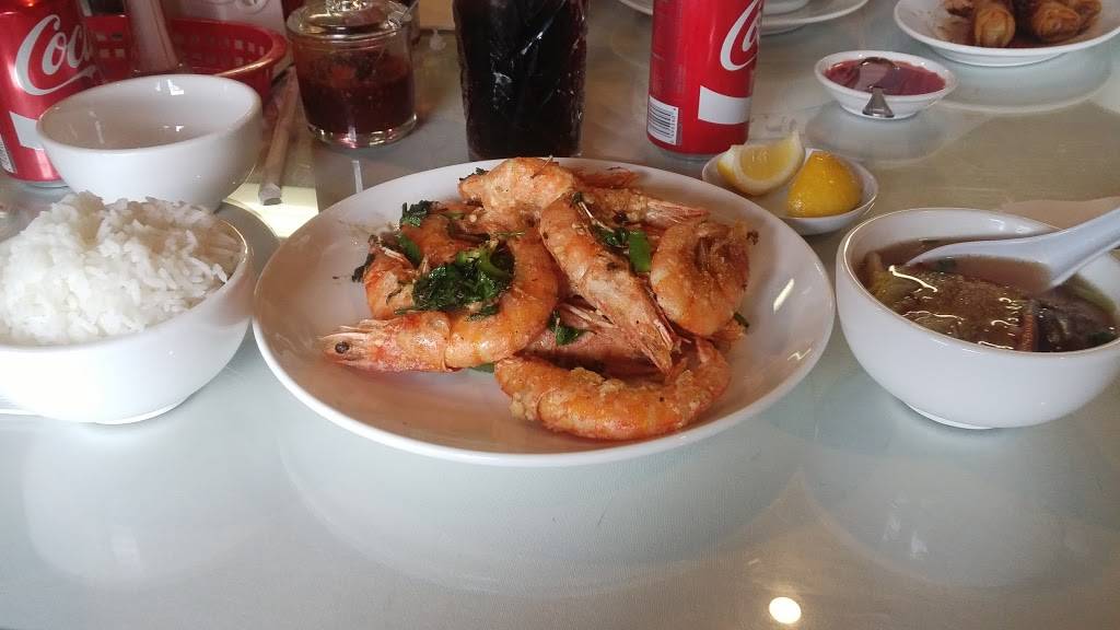 Yangs Kitchen | restaurant | 111 E Telegraph St, Carson City, NV 89701, USA | 7758886889 OR +1 775-888-6889