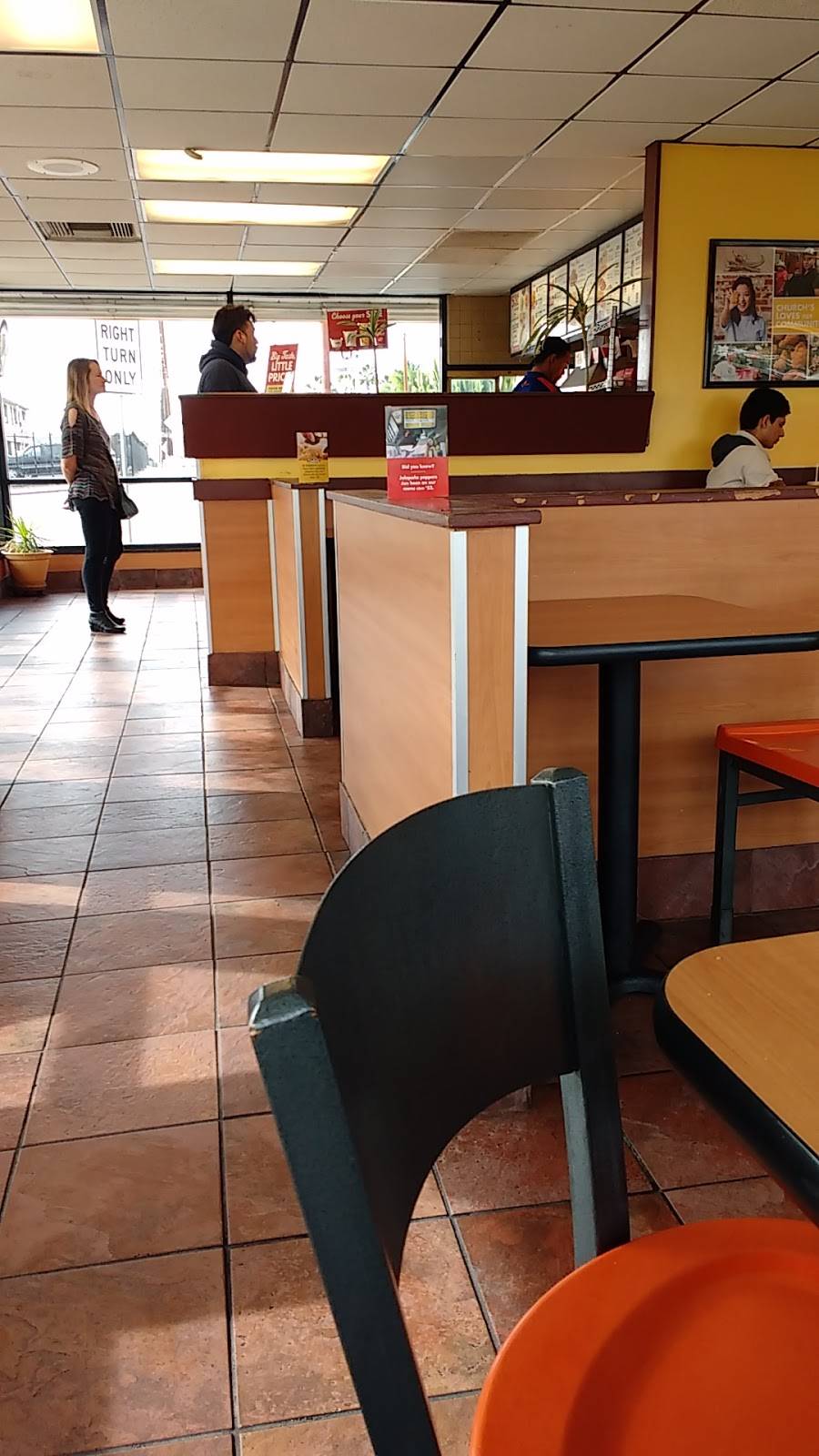 Churchs Chicken | restaurant | 3180 Main St, San Diego, CA 92113, USA | 6192338102 OR +1 619-233-8102