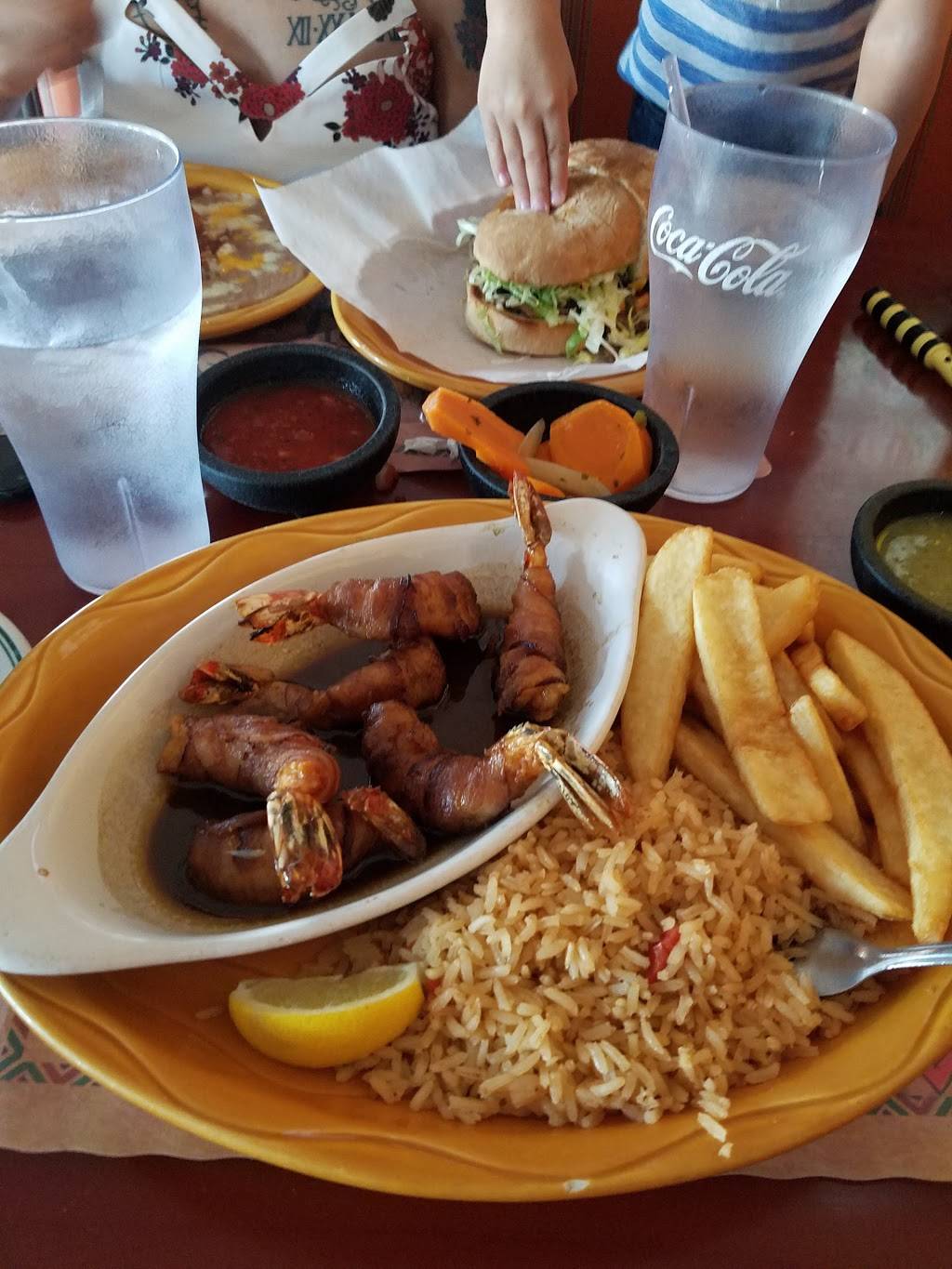 Marietas Fine Mexican Food & Cocktails | restaurant | 485 Vandegrift Blvd, Oceanside, CA 92057, USA | 7609671769 OR +1 760-967-1769