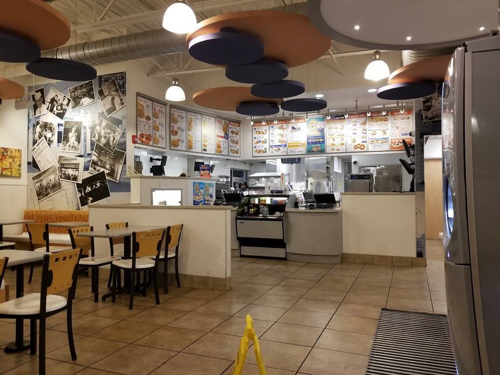 White Castle | restaurant | 3060 Wilma Rudolph Blvd, Clarksville, TN 37040, USA | 9316489911 OR +1 931-648-9911