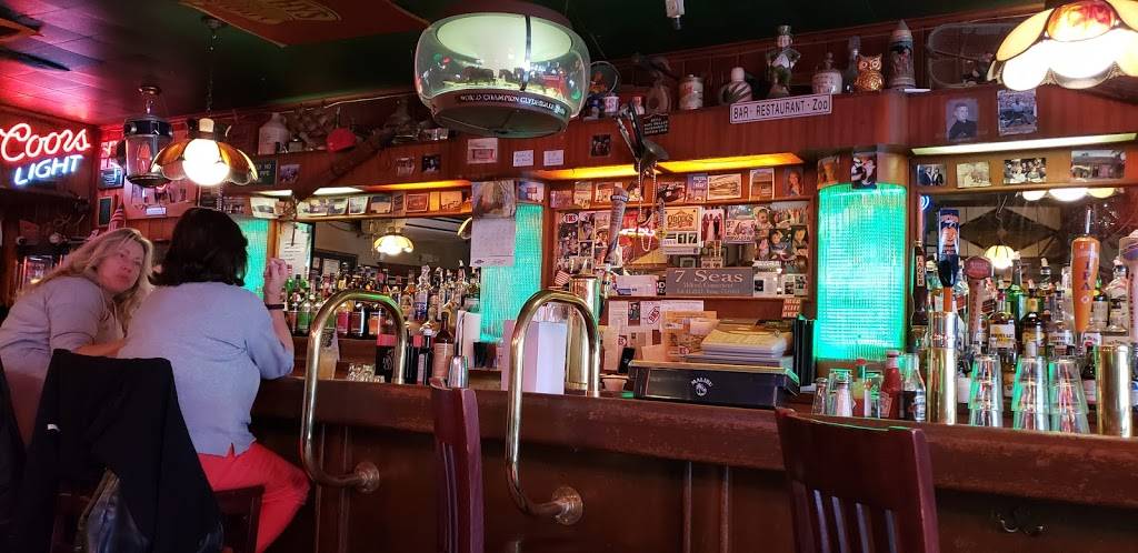 Seven Seas Restaurant | restaurant | 16 New Haven Ave, Milford, CT 06460, USA | 2038777327 OR +1 203-877-7327