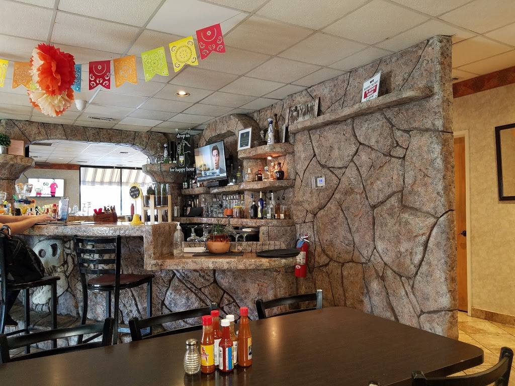 Mariscos Costa Azul | restaurant | 200 N J St, Tulare, CA 93274, USA | 5594675476 OR +1 559-467-5476