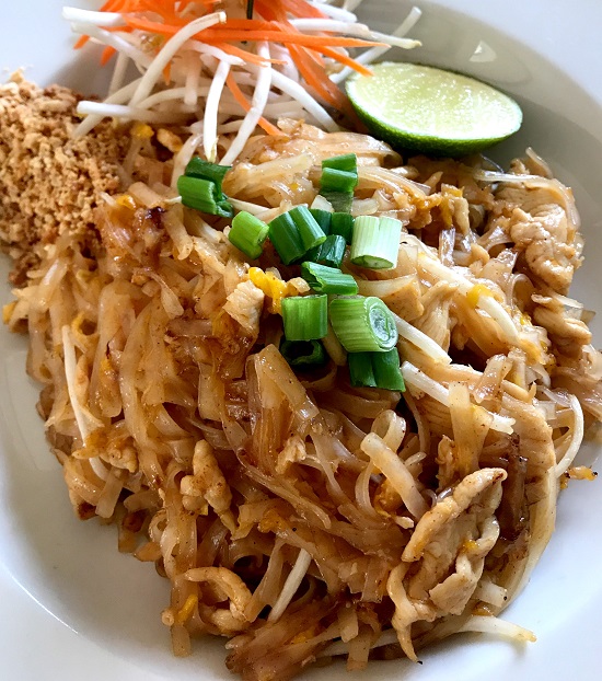 Topthai Kitchen | restaurant | 150 Lincoln Blvd Suite 110, Lincoln, CA 95648, USA | 9164095349 OR +1 916-409-5349