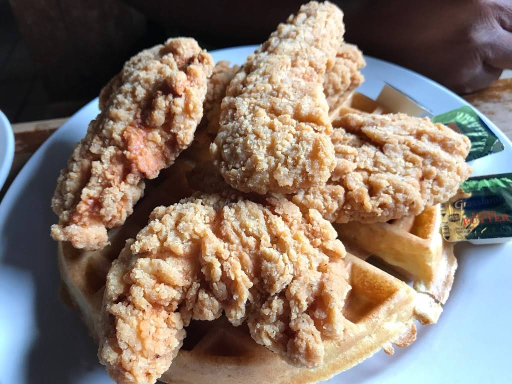 Honest Johns | restaurant | 488 Selden St, Detroit, MI 48201, USA | 3138325646 OR +1 313-832-5646