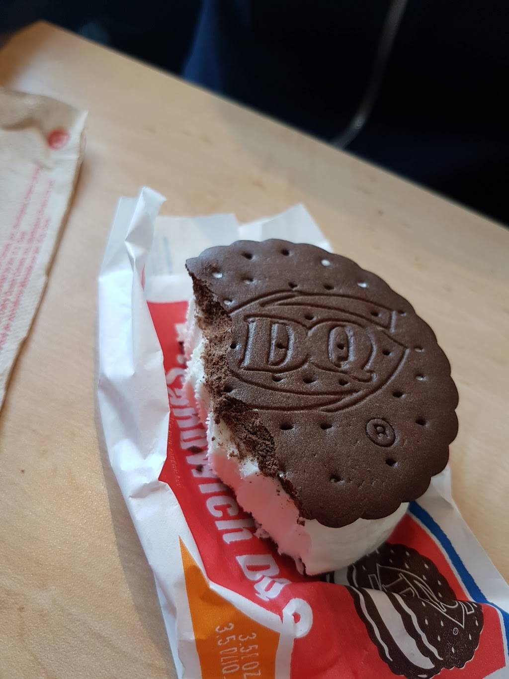 Dairy Queen Grill & Chill | restaurant | 832 Fennell Ave E, Hamilton, ON L8V 1V6, Canada | 9053855882 OR +1 905-385-5882