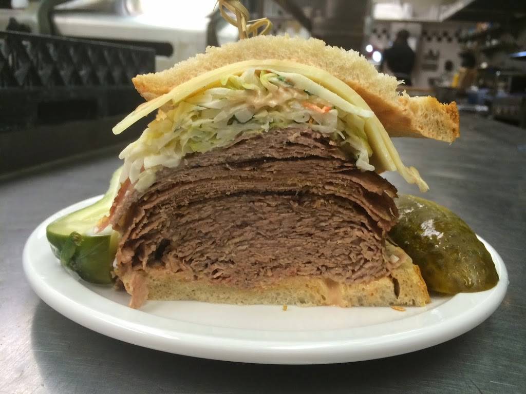 Pickles & Rye Deli | restaurant | 6724 Orchard Lake Rd, West Bloomfield Township, MI 48322, USA | 2487373890 OR +1 248-737-3890