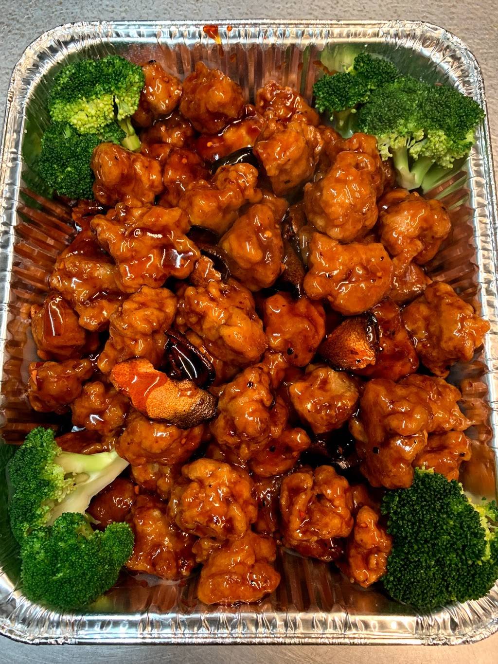 Pearl Cafe Grafton | restaurant | 198 Worcester St, North Grafton, MA 01536, USA | 5088393899 OR +1 508-839-3899