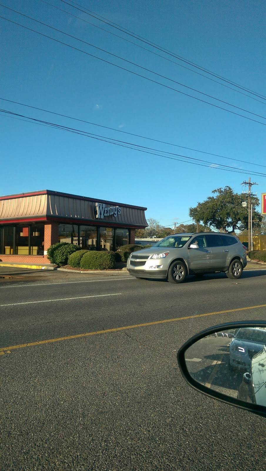 Wendys | restaurant | 3300 Johnston St, Lafayette, LA 70503, USA | 3379849076 OR +1 337-984-9076