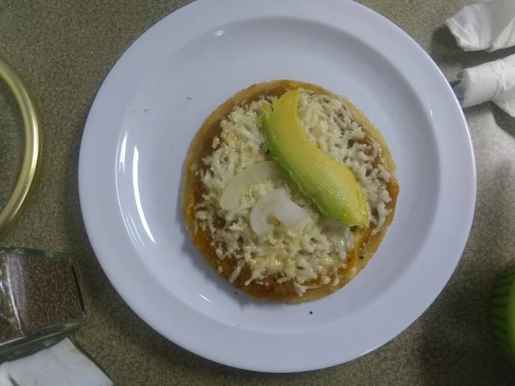 La Isla del Sabor | restaurant | 16200 San Carlos Blvd Ste 140, Fort Myers, FL 33908, USA | 2392457838 OR +1 239-245-7838