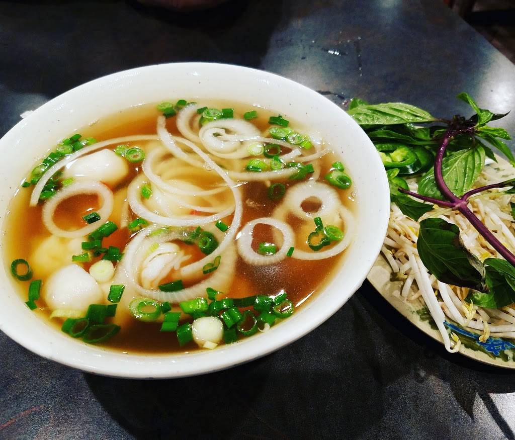 PHO 2000 | restaurant | 17801 Pioneer Blvd, Artesia, CA 90701, USA | 5624678013 OR +1 562-467-8013
