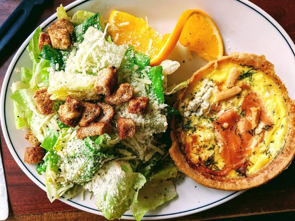 The Beacher Cafe | restaurant | 2162 Queen St E, Toronto, ON M4E 1G7, Canada | 4166993874 OR +1 416-699-3874