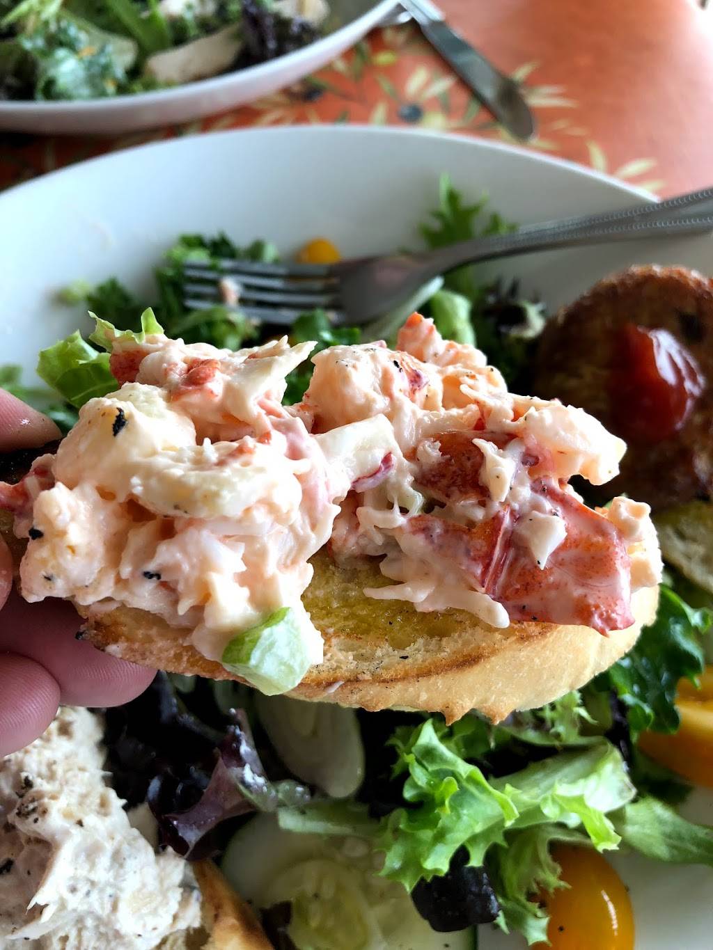 My Place by the Sea | restaurant | 68 Bearskin Neck, Rockport, MA 01966, USA | 9785469667 OR +1 978-546-9667