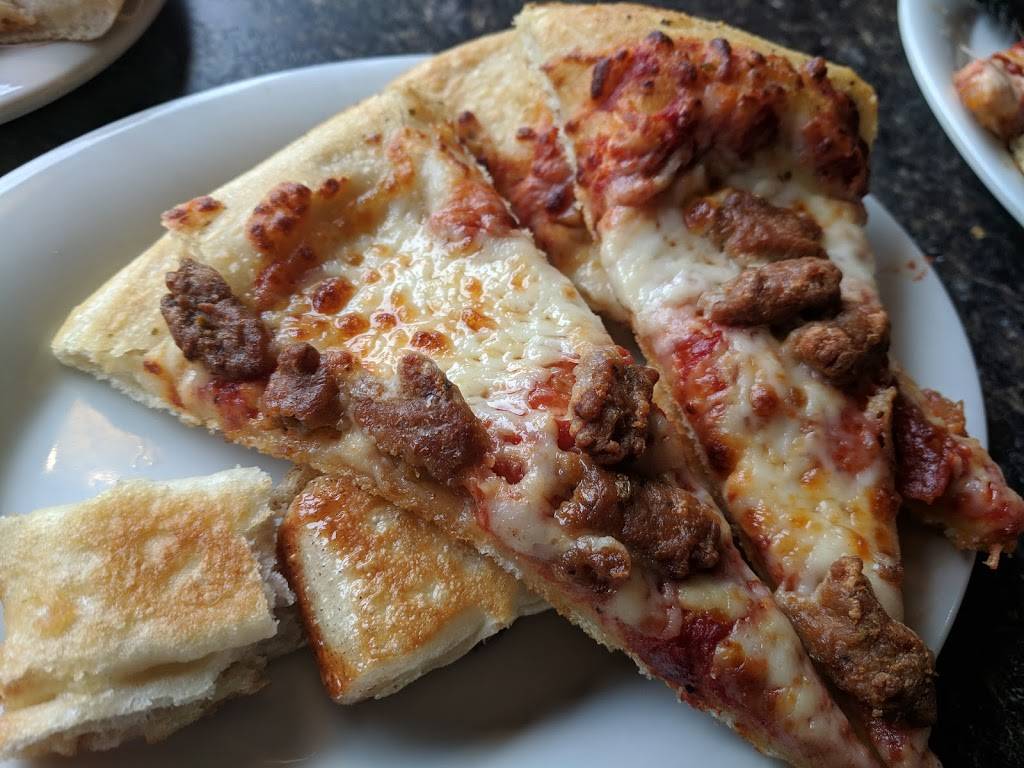 Pizza Hut | meal takeaway | 811 E 3rd St, Jackson, GA 30233, USA | 7707756884 OR +1 770-775-6884