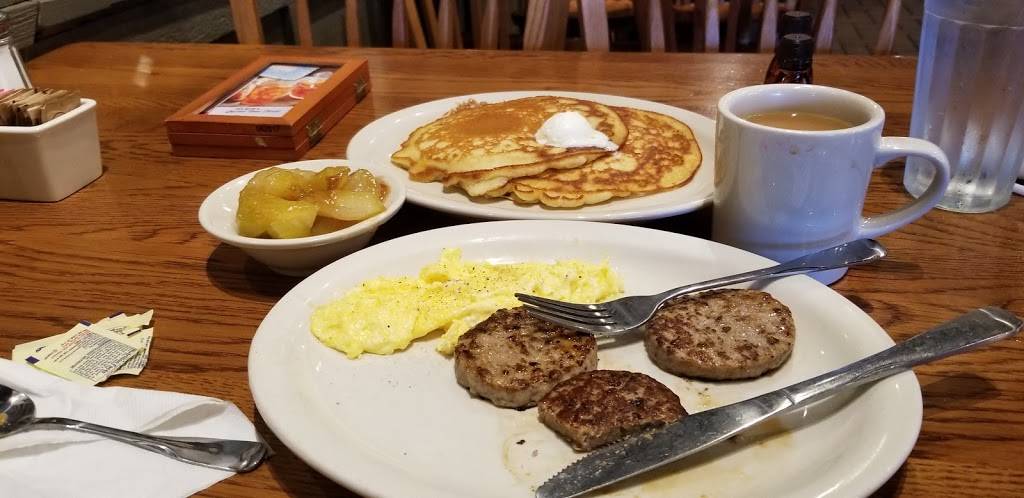 Cracker Barrel Old Country Store | restaurant | 3415 Colonnade Pkwy, Birmingham, AL 35243, USA | 2059691126 OR +1 205-969-1126