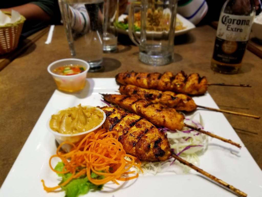 Sy Thai | restaurant | 459 E Big Beaver Rd, Troy, MI 48083, USA | 2488172694 OR +1 248-817-2694