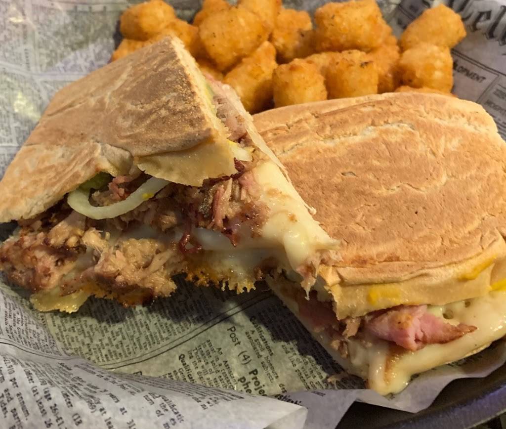 The Bullpen Neighborhood Grill | restaurant | 2619 Freedom Pkwy, Cumming, GA 30041, USA | 6784568783 OR +1 678-456-8783