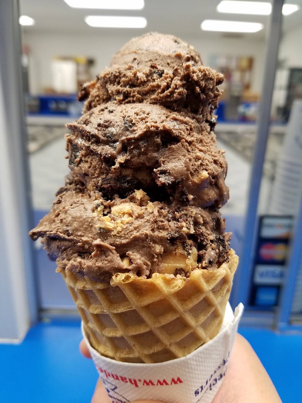 Handels Ice Cream | restaurant | 7086 Hwy 72 W, Huntsville, AL 35806, USA | 2565130080 OR +1 256-513-0080