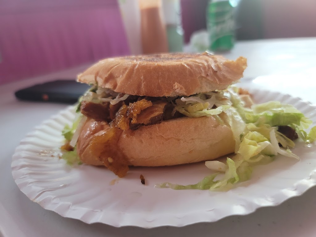 Taqueria Amiga | restaurant | 1425 N Burnside Ave, Gonzales, LA 70737, USA | 2253635128 OR +1 225-363-5128