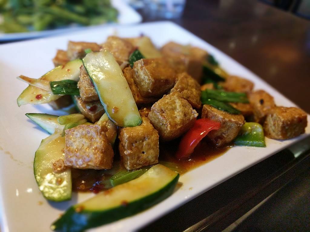 JP Asian Fusion | restaurant | 3801 Pelandale Avenue, E3, Modesto, CA 95356, USA | 2095438188 OR +1 209-543-8188