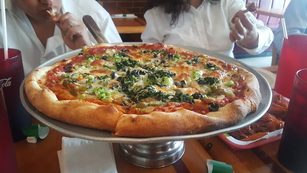 Romeos Pizza | restaurant | 4917 Southern Blvd, West Palm Beach, FL 33415, USA | 5614719695 OR +1 561-471-9695