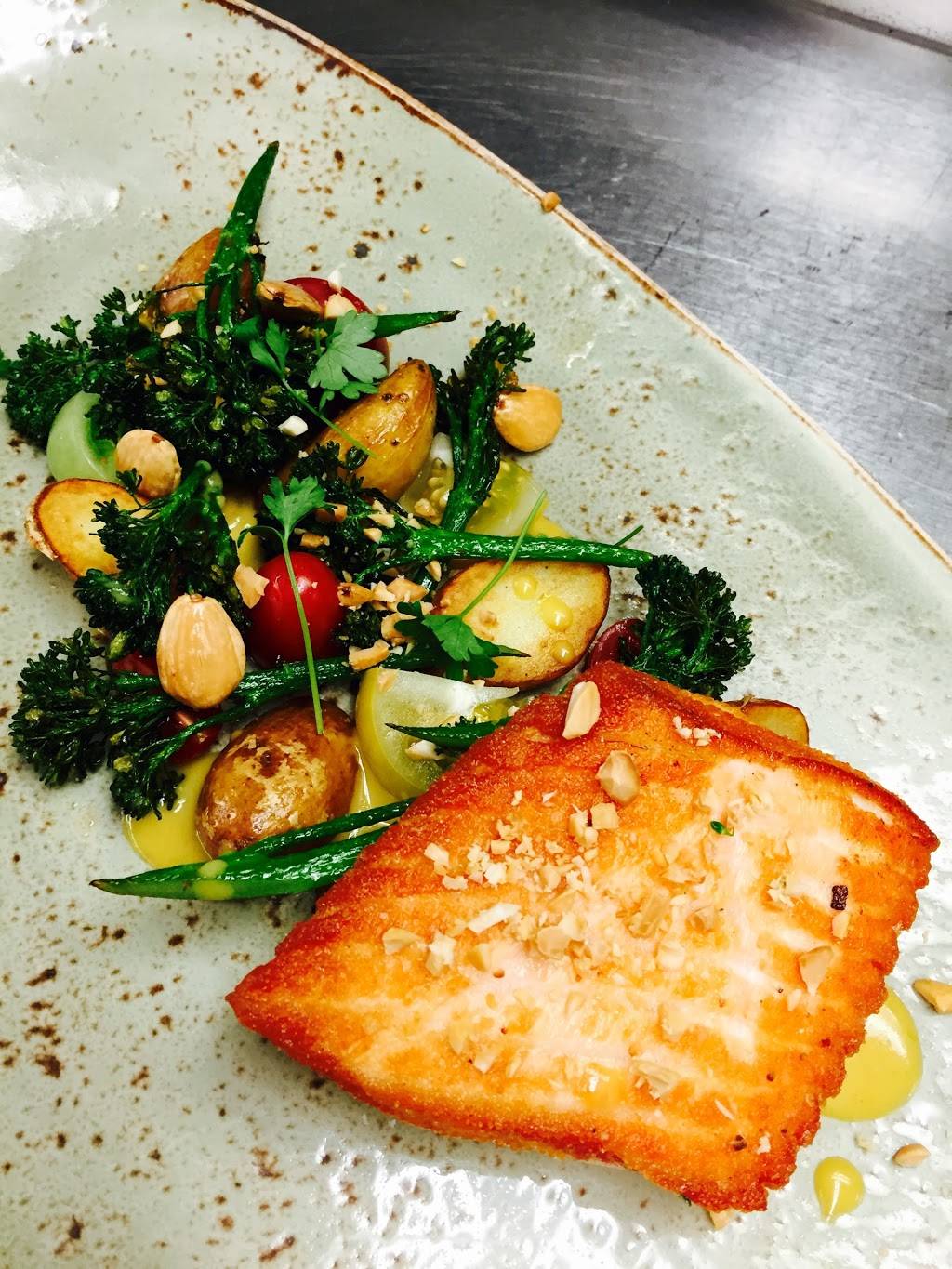 Cellar 49 | restaurant | 49 E Sunnyside Ln, Tarrytown, NY 10591, USA | 9145913183 OR +1 914-591-3183