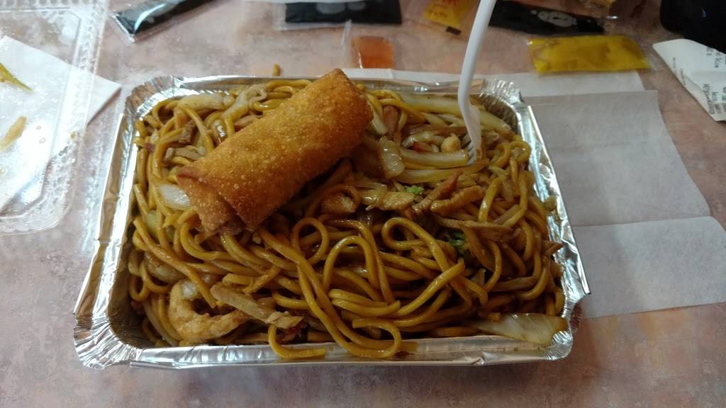 China House | restaurant | 106 W Main St, Pinckney, MI 48169, USA | 7348789000 OR +1 734-878-9000