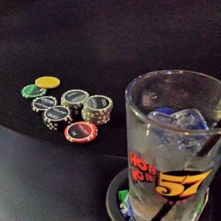 Hob Nob 57 Tavern | restaurant | 3355 17th St, Sarasota, FL 34235, USA | 9419534111 OR +1 941-953-4111