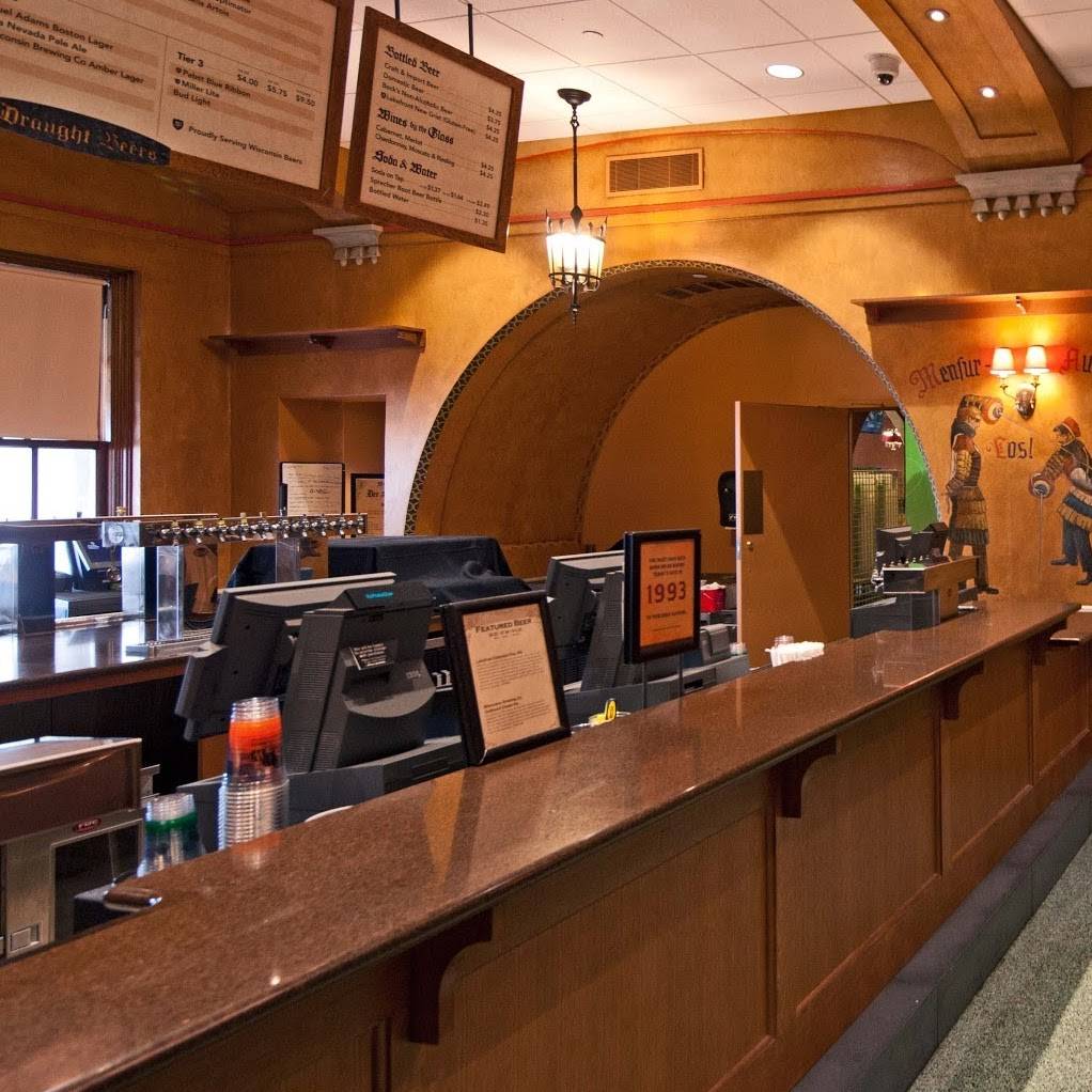 Der Stiftskeller | restaurant | 800 Langdon St room 1211, Madison, WI 53706, USA | 6082627324 OR +1 608-262-7324